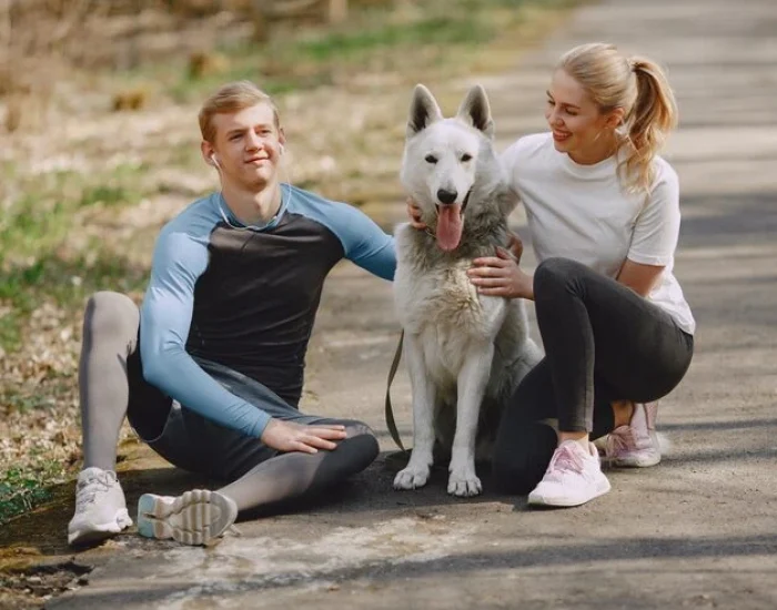 et owners work with us because: